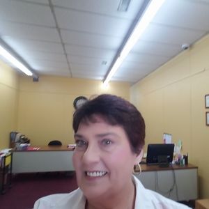 Meet your Posher, Renie