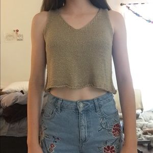 RARE Brandy Melville super cute knitted tank! 🌻💫