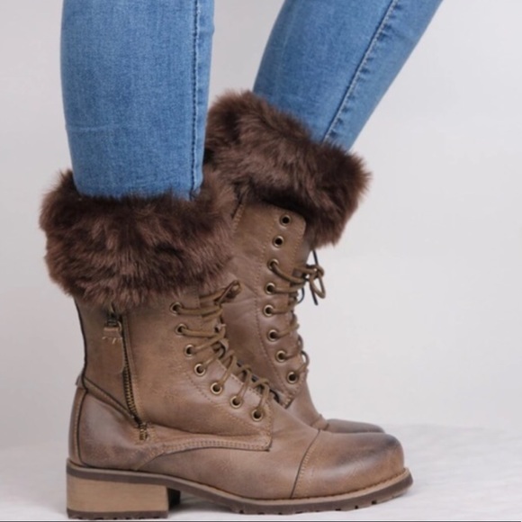 LIQUIDATING!! CUTE Faux Fur Boot Toppers - Picture 2 of 3