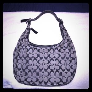 Authentic Coach shoulder bag