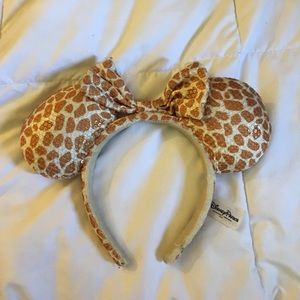 Disney Mickey Mouse ears giraffe headband