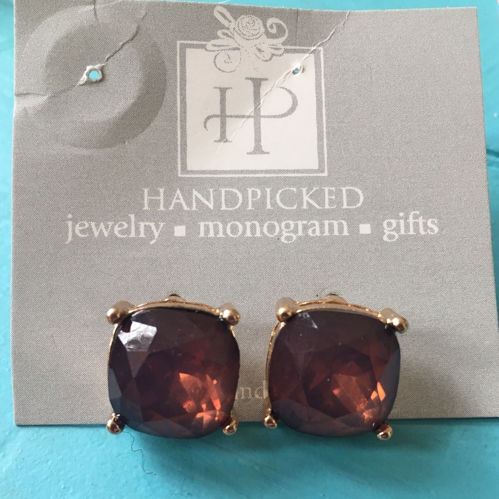 Handpicked Studs
