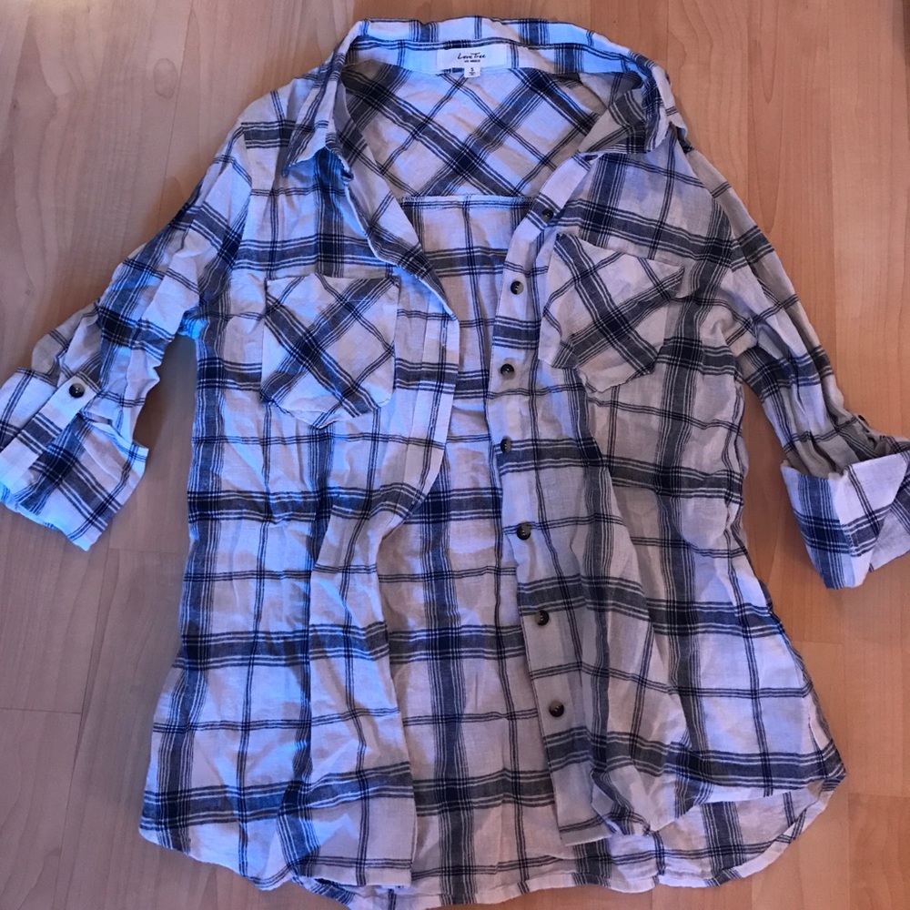 Never worn flannel from Forever 21!