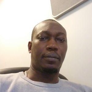 Meet your Posher, Ayoola o