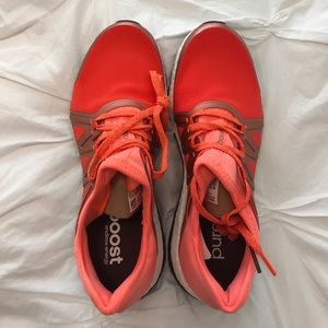adidas women's PureBOOST Xpose size 8.5 US