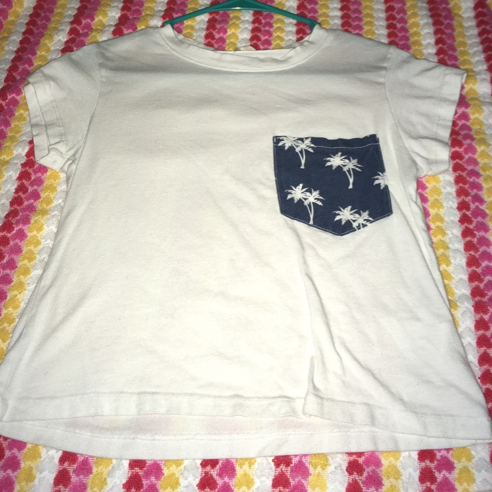 White Tee with palm tree pocket
