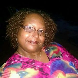 Meet your Posher, Cassandra