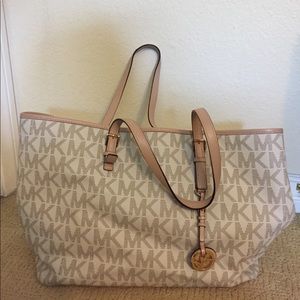Too many purses!