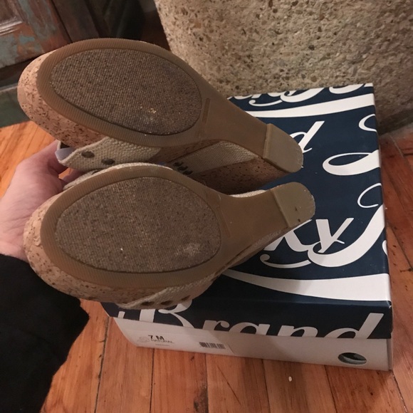 Lucky Brand Wedge sandals size 7 - Picture 4 of 5