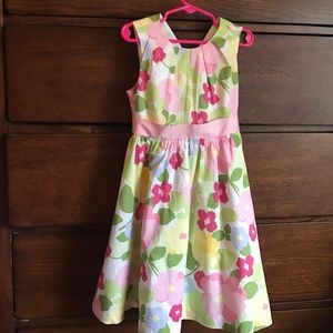 Girls floral sleeveless dress.