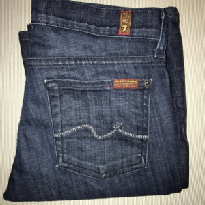 7 For All Mankind Lexie Petite Bootcut Size 26 NEW