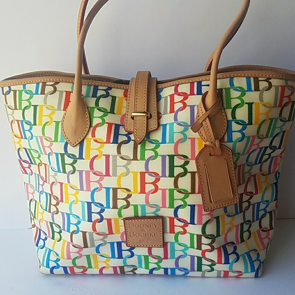 Dooney & Bourke tote