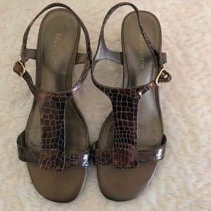 SALE 5x$30‼️ Liz Claiborne Leather Wedge Sandals