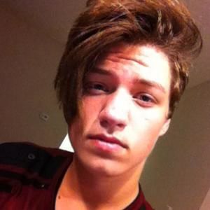 Meet your Posher, Gavin