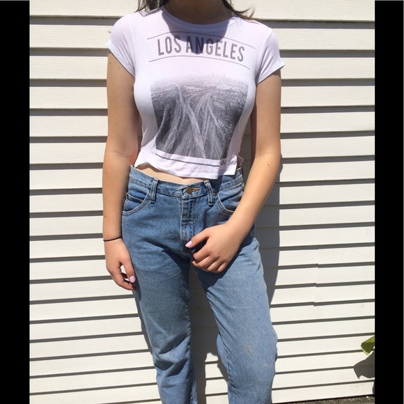 Brandy Melville Tops - Brandy Melville crop top