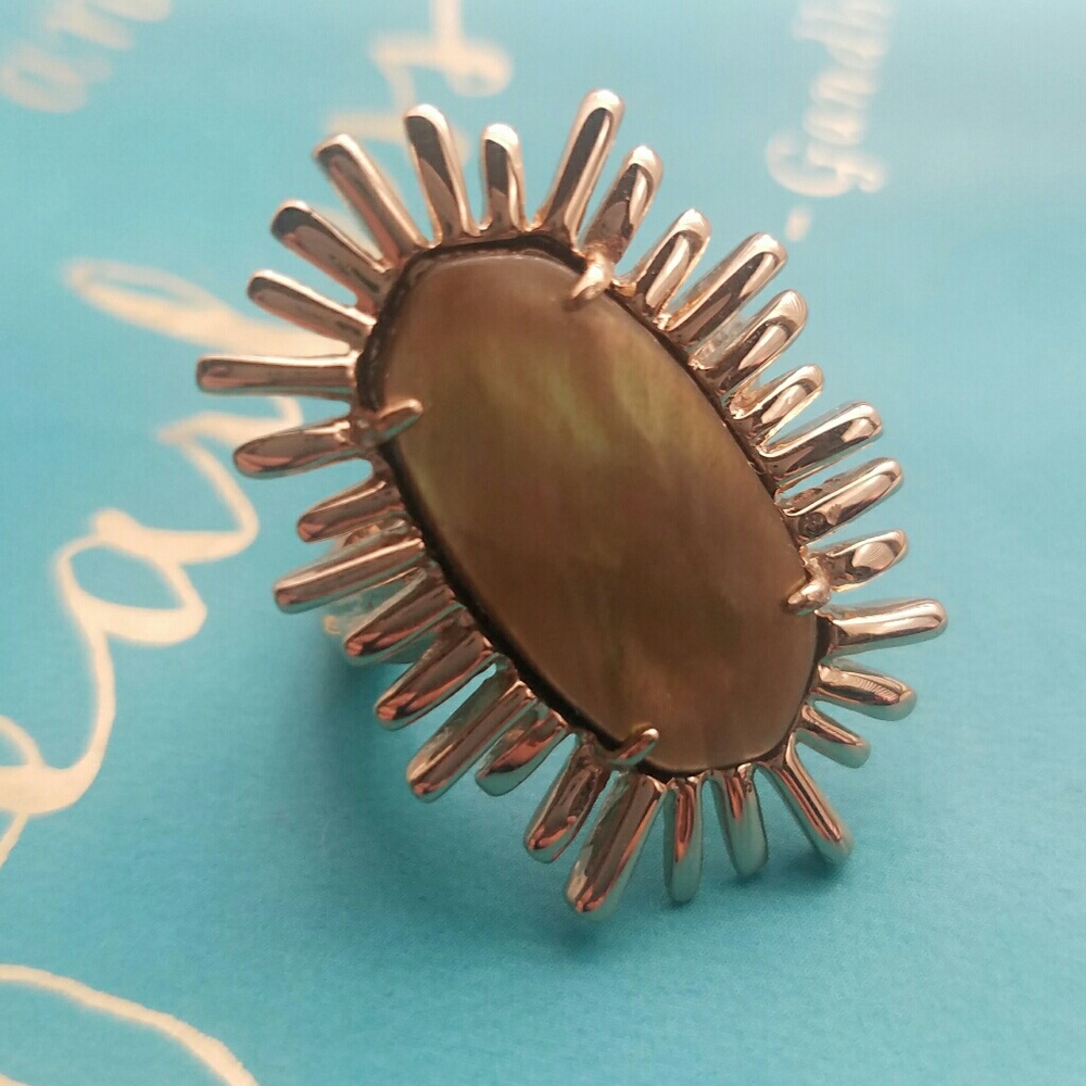 Kendra scott size 7 rose gold and brown pearl ring - Picture 3 of 3