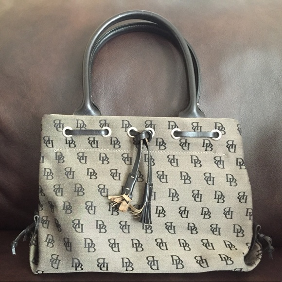 Dooney & Bourke Handbags - Dooney & Bourke bag