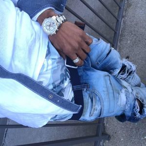 Meet your Posher, Corey