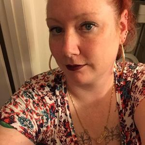 Meet your Posher, Christine