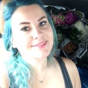 Meet your Posher, Priscilla