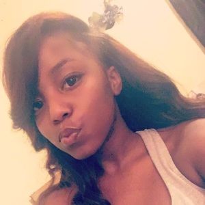 Meet your Posher, Elisha