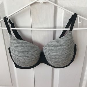 VS PINK bra