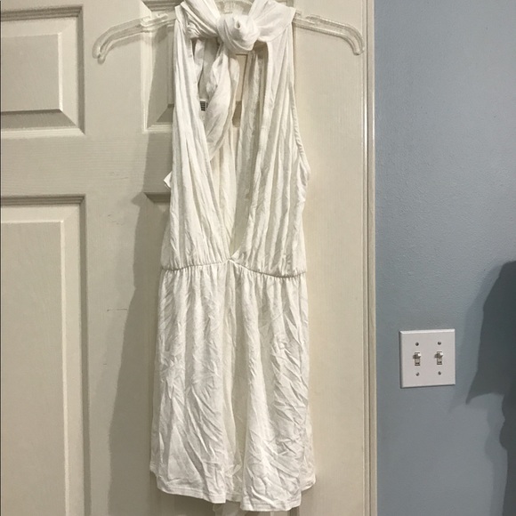 White romper - Picture 2 of 2