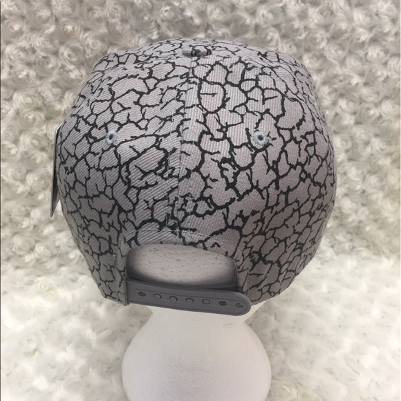 God Is Greater Than My High's Or Lows Snapback - Picture 3 of 4