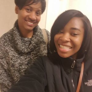 Meet your Posher, Felicia