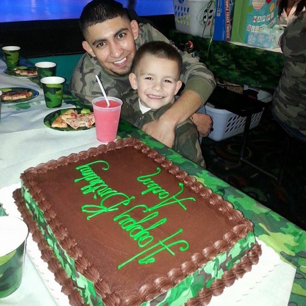 Meet your Posher, Phillip