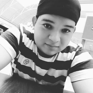 Meet your Posher, Eduardo