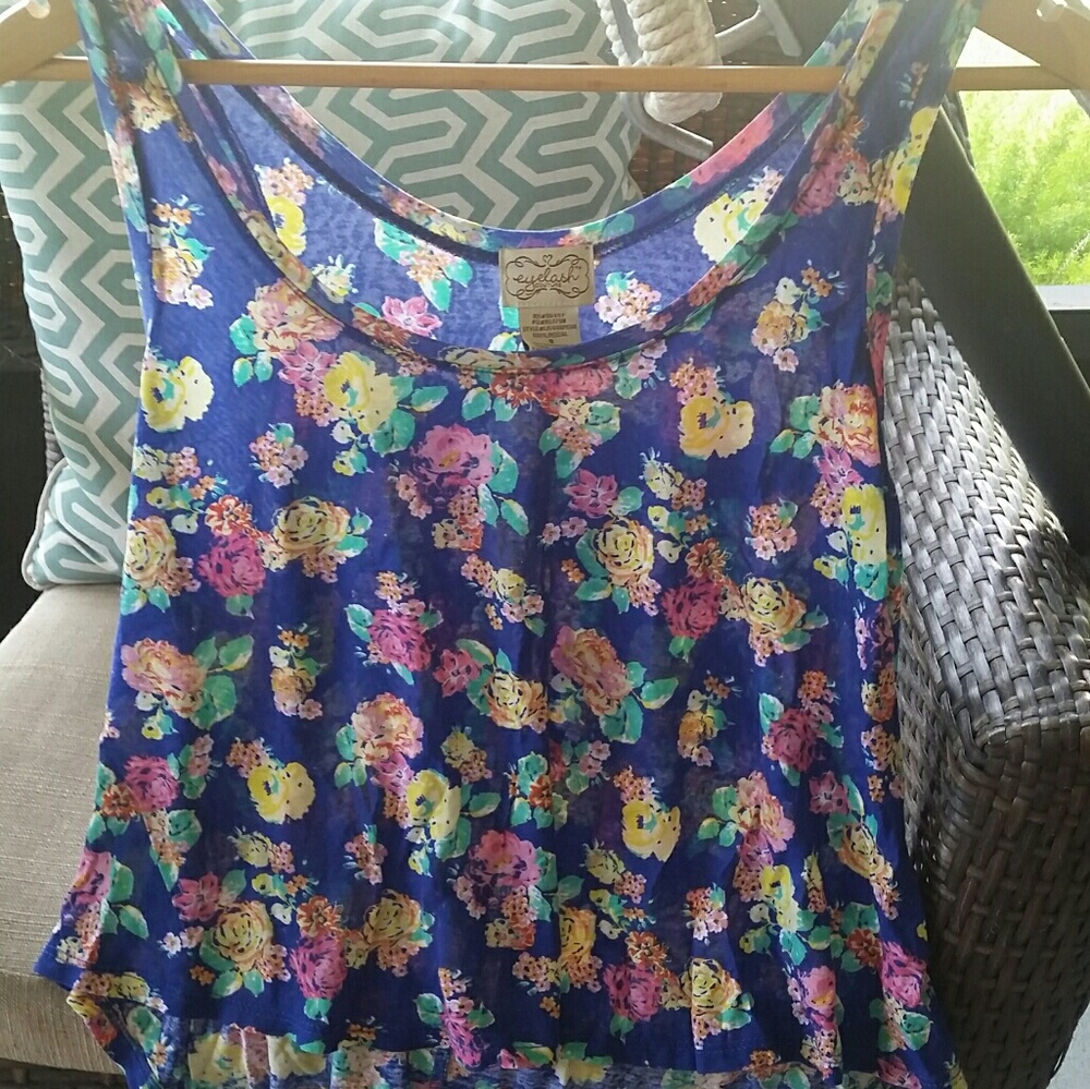 CUTE Flowey Floral Tank Scoop Neck & Long Back