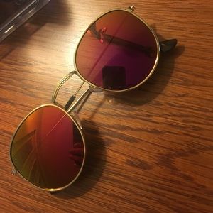 Rounded flash mirror sunglasses!