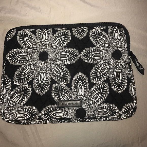 Vera Bradley Laptop Bag Case Floral Blue Pink White Fabric  Vera Bradley laptop case!!! Offers accepted