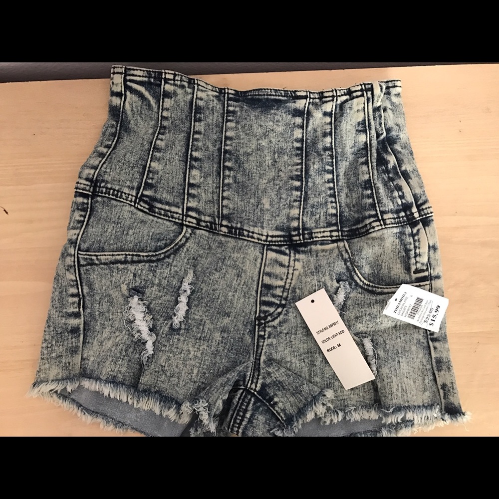 Light Acid Wash Jean Shorts