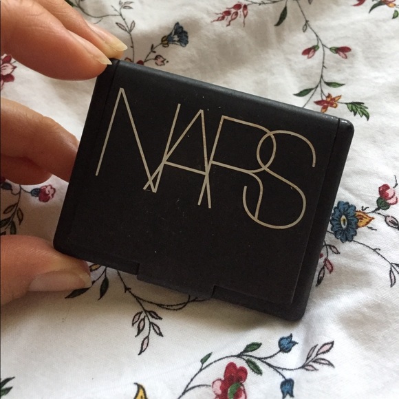 Authentic NARS BLUSH - Picture 2 of 3