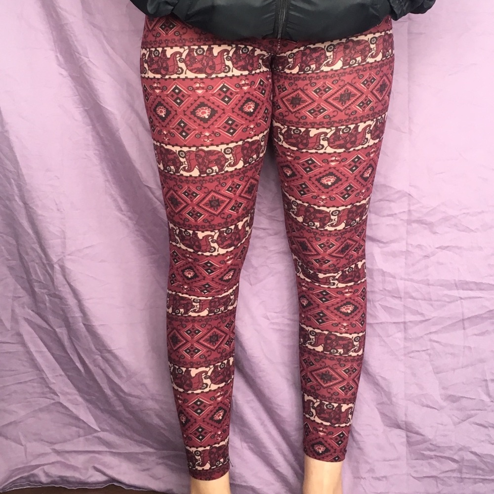 Tribal-Patterned leggings - Picture 3 of 3