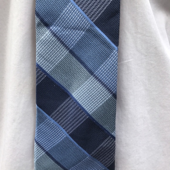 Silk Michael Kors tie NWT - Picture 3 of 4