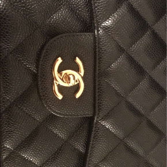 2017 Chanel black caviar jumbo classic flapbag GHW - Picture 2 of 5