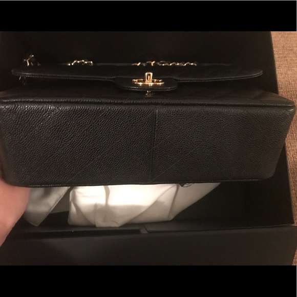2017 Chanel black caviar jumbo classic flapbag GHW - Picture 3 of 5