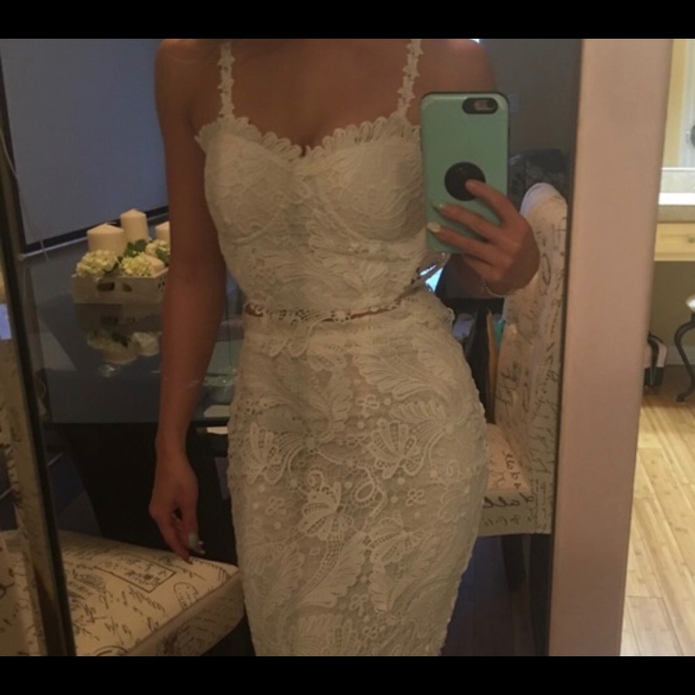 White lace crop top