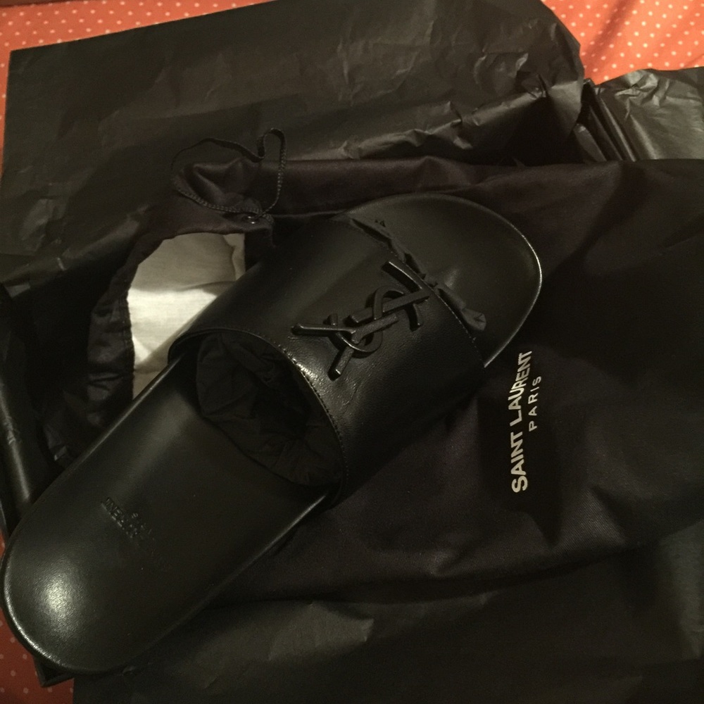 Ysl women sandals..