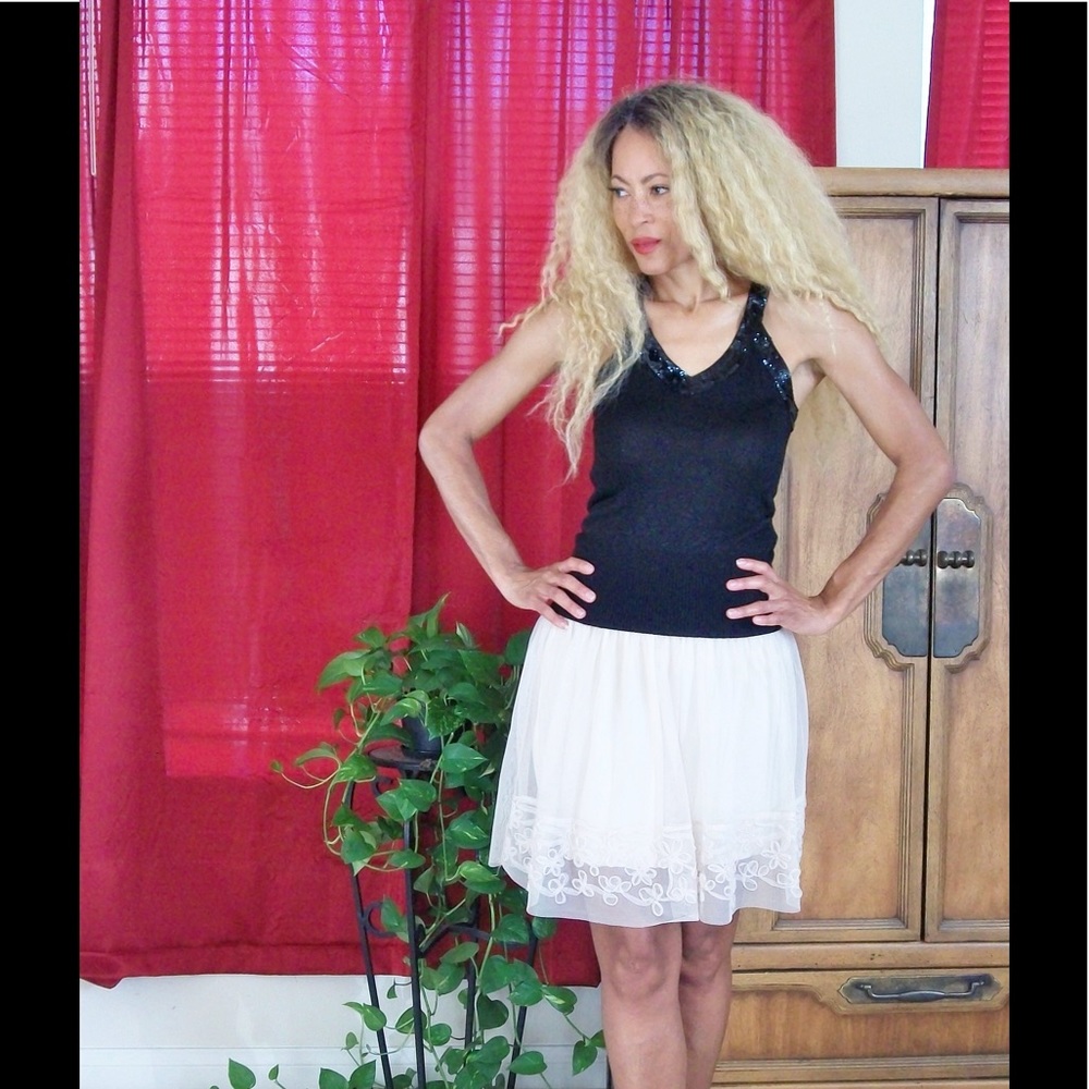 Wet Seal Cream Color Tulle Skirt
