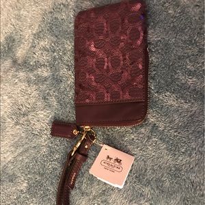 Coach wristlet universal cellphone