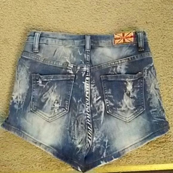 Machine Nouvelle Mode Destroyed Short - Picture 2 of 4