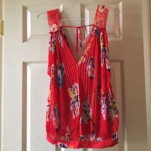 Floral Red pleated blouse