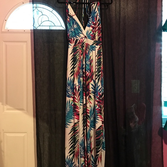 Fashion Nova Hawt Dress! - Picture 2 of 3