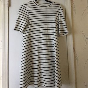 Uniqlo dress in XS