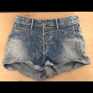 Light Acid Wash Jean Shorts