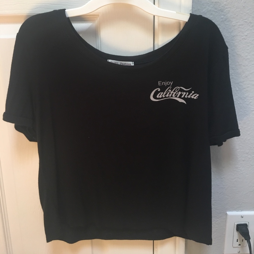 Black top with quote "enjoy California"